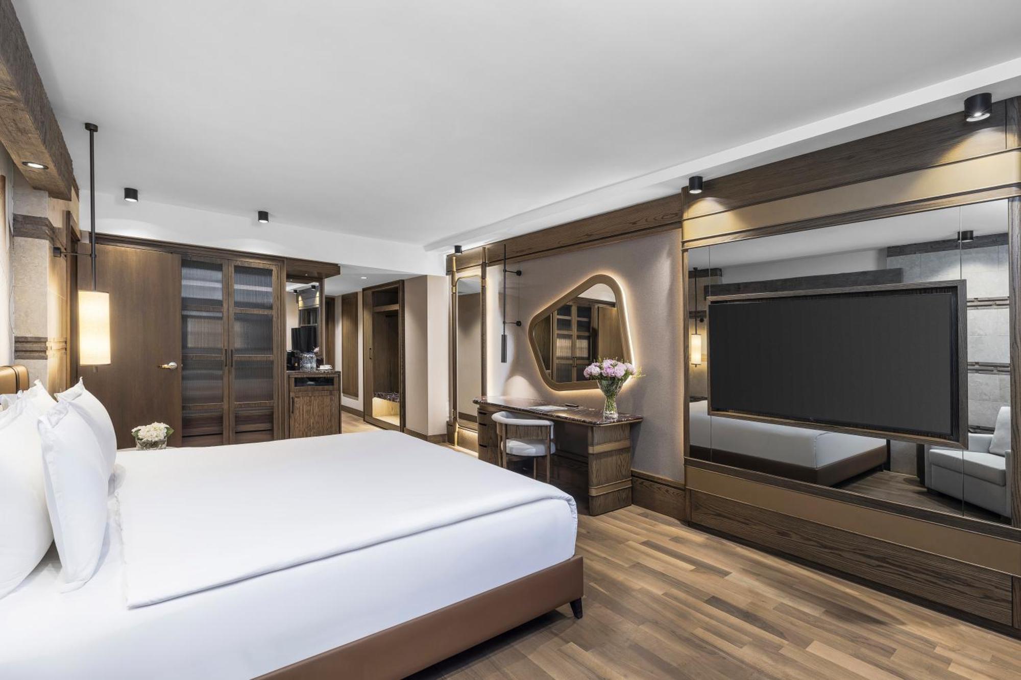 Kempinski The Dome 5*