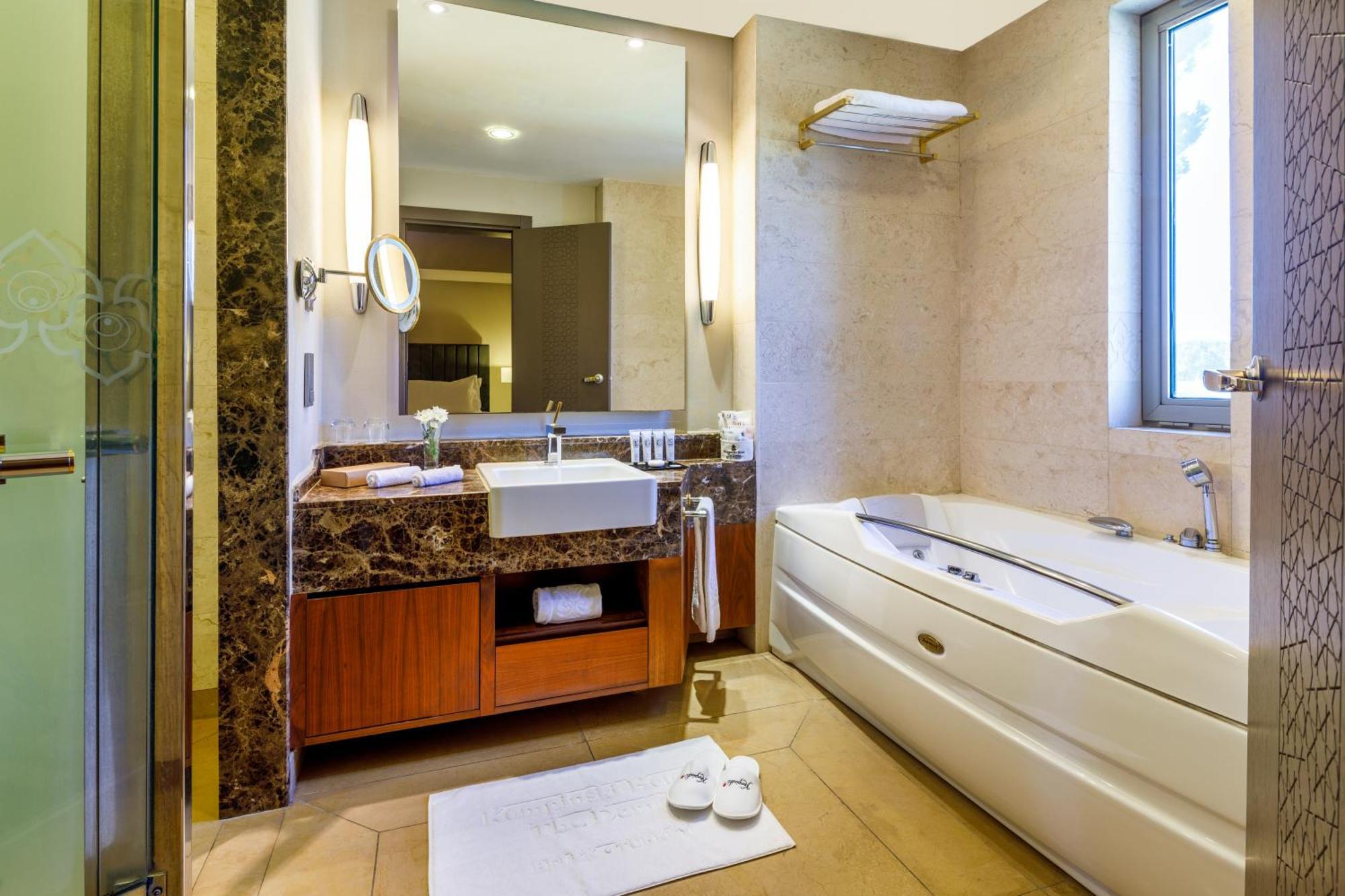 Kempinski The Dome 5*