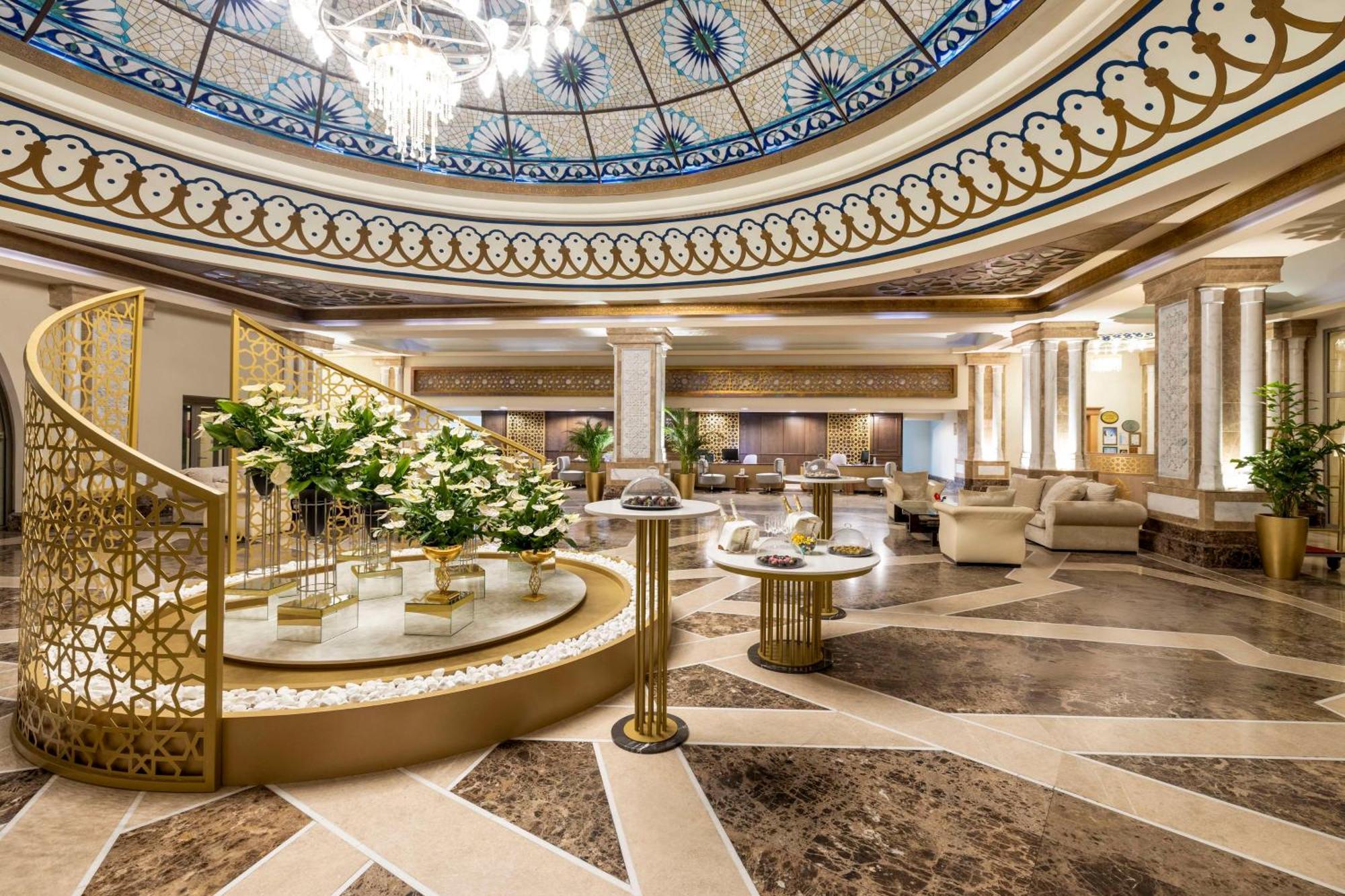 Kempinski The Dome 5* באלאק